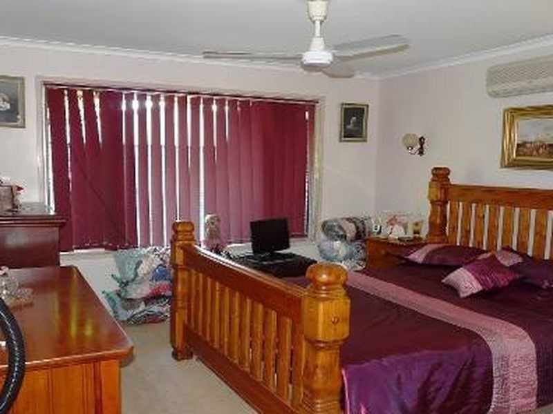 8 Maple Avenue, Sun Valley QLD 4680