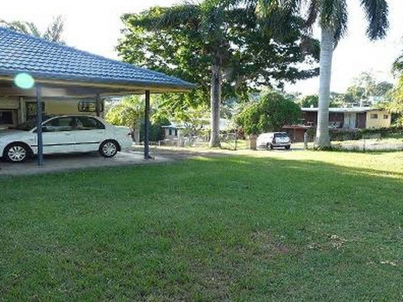 8 Maple Avenue, Sun Valley QLD 4680