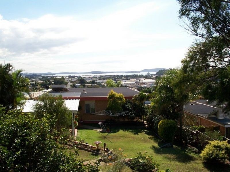 6 Watt Street, West Gladstone QLD 4680