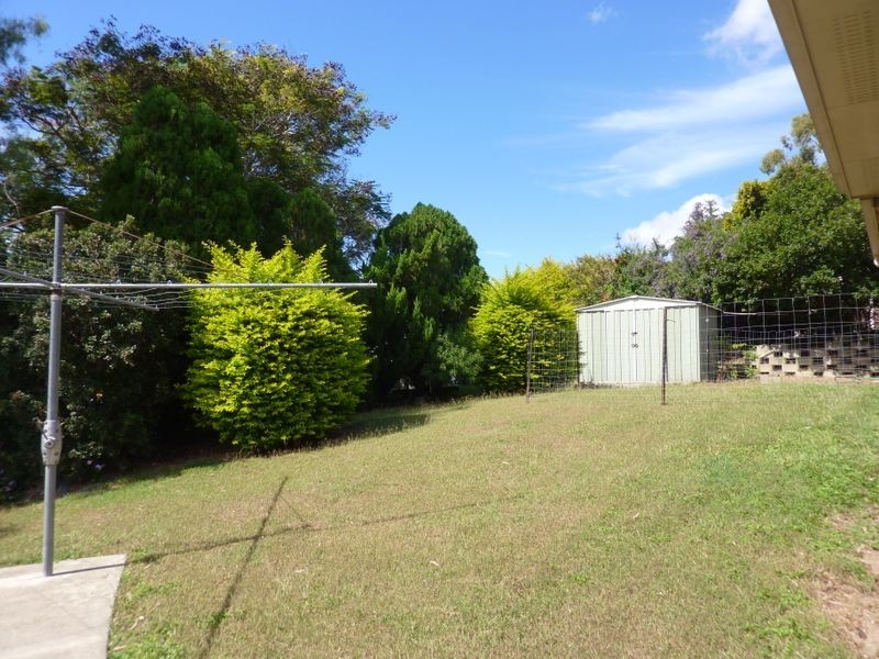 38 Jupiter Street, Telina QLD 4680