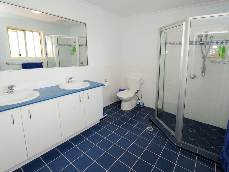 67 Sharyn Drive, New Auckland QLD 4680