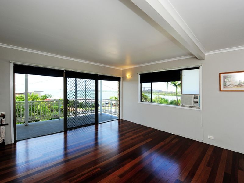 7 The Esplanade, Barney Point QLD 4680