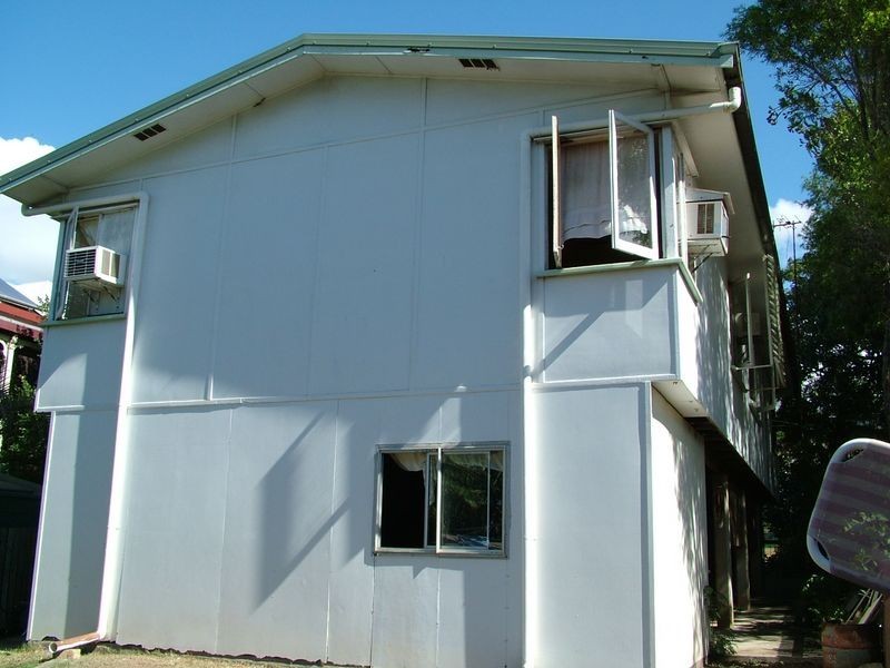208 Auckland Street, South Gladstone QLD 4680