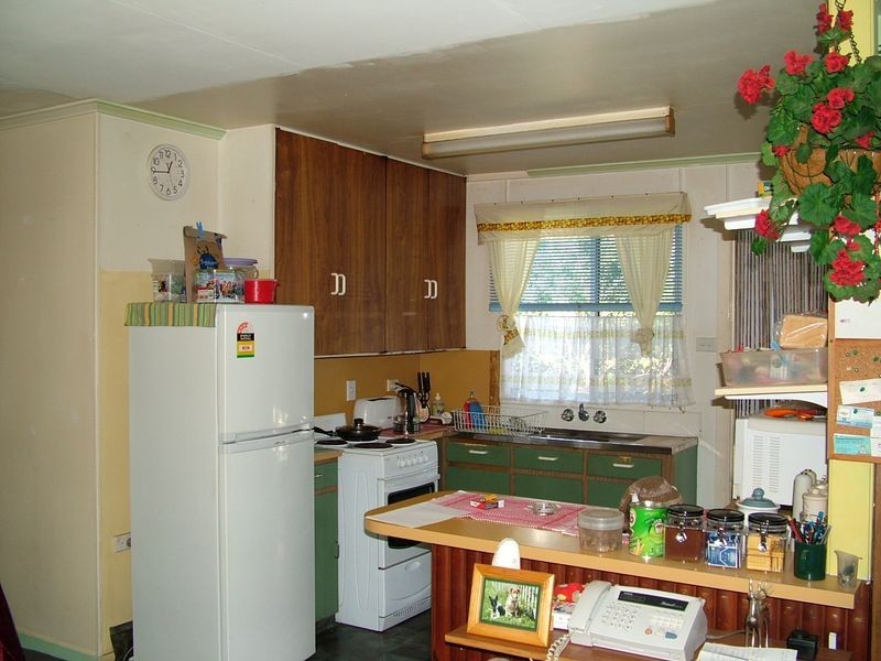 208 Auckland Street, South Gladstone QLD 4680