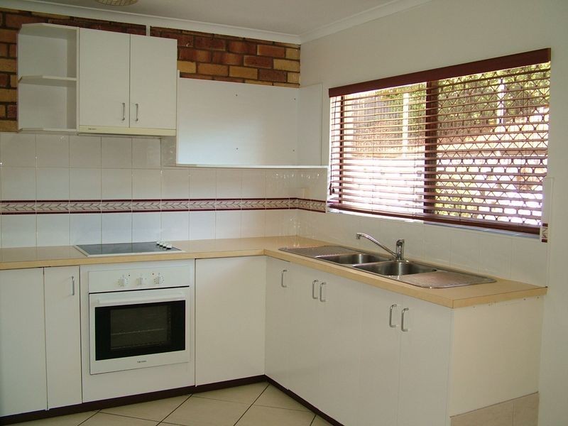 13 Saturn Crescent, Telina QLD 4680