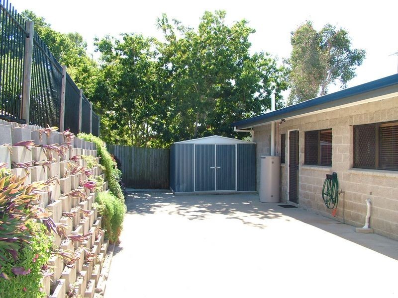 13 Saturn Crescent, Telina QLD 4680