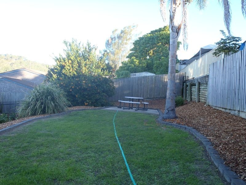 13 Saturn Crescent, Telina QLD 4680