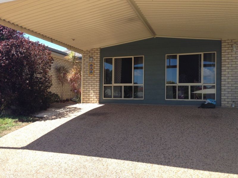 3 Tollana Close, New Auckland QLD 4680