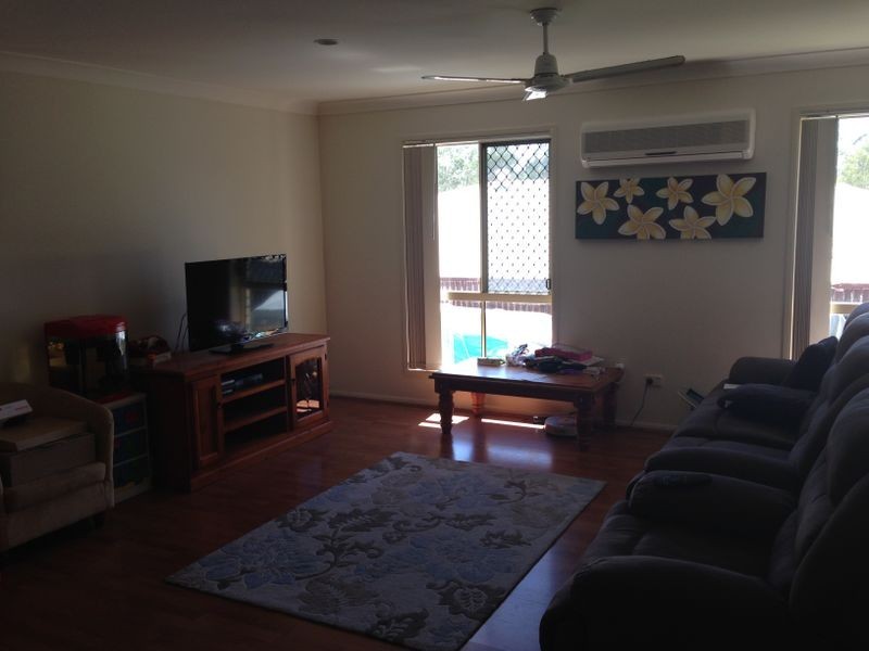 3 Tollana Close, New Auckland QLD 4680