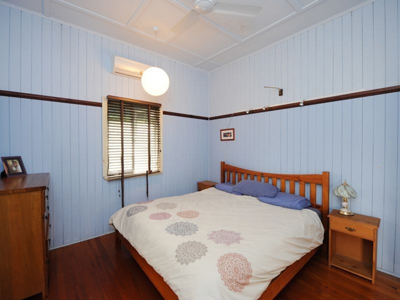 26 Bonar Street, South Gladstone QLD 4680