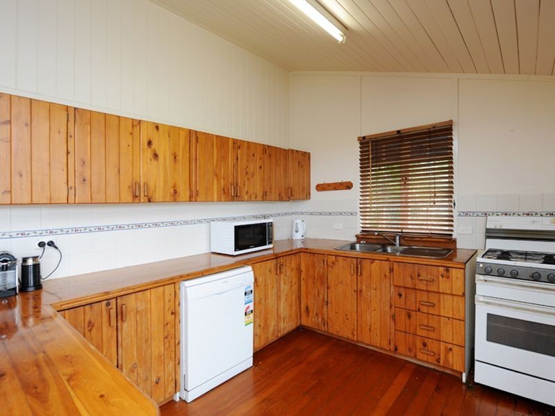 26 Bonar Street, South Gladstone QLD 4680