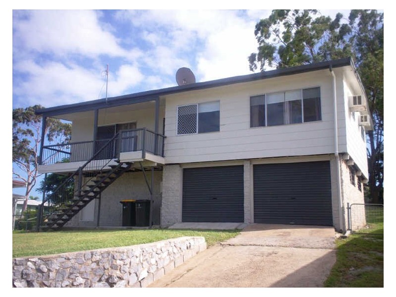 4 FERGUSON, Gladstone QLD 4680