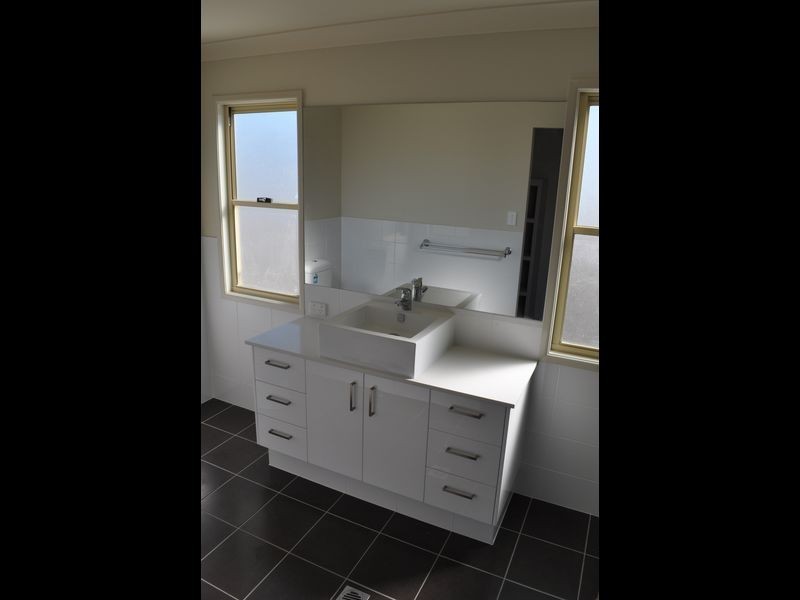 1-4/58 Wood Street, Barney Point QLD 4680