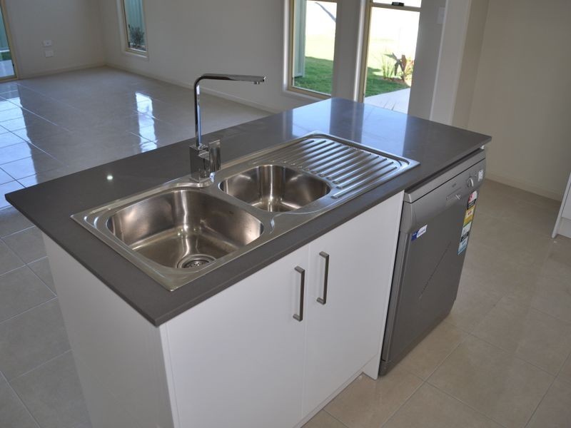 1-4/58 Wood Street, Barney Point QLD 4680