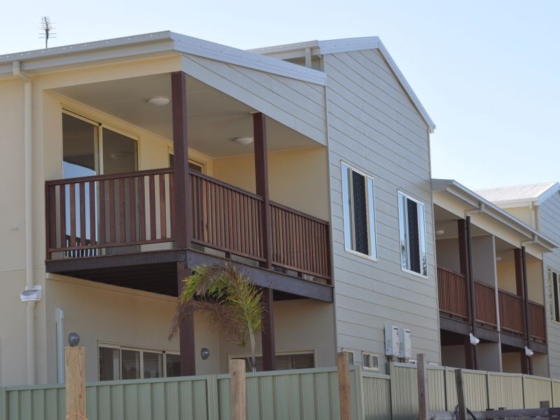 1-4/58 Wood Street, Barney Point QLD 4680