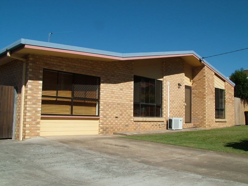 82 Elizabeth Street, South Gladstone QLD 4680