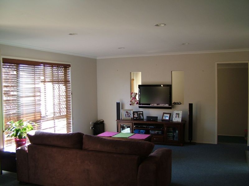 82 Elizabeth Street, South Gladstone QLD 4680