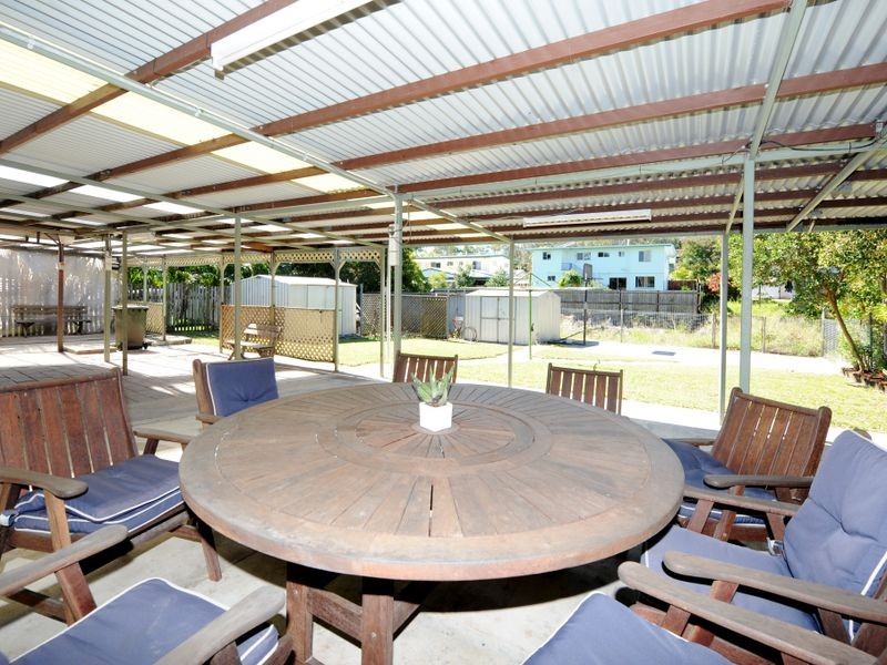 32 Penda Avenue, New Auckland QLD 4680
