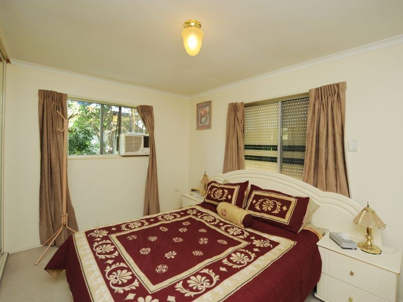 32 Penda Avenue, New Auckland QLD 4680