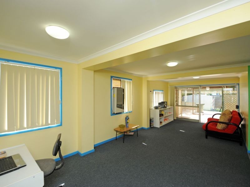 32 Penda Avenue, New Auckland QLD 4680