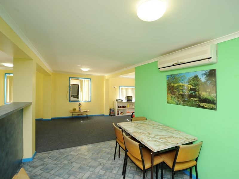 32 Penda Avenue, New Auckland QLD 4680