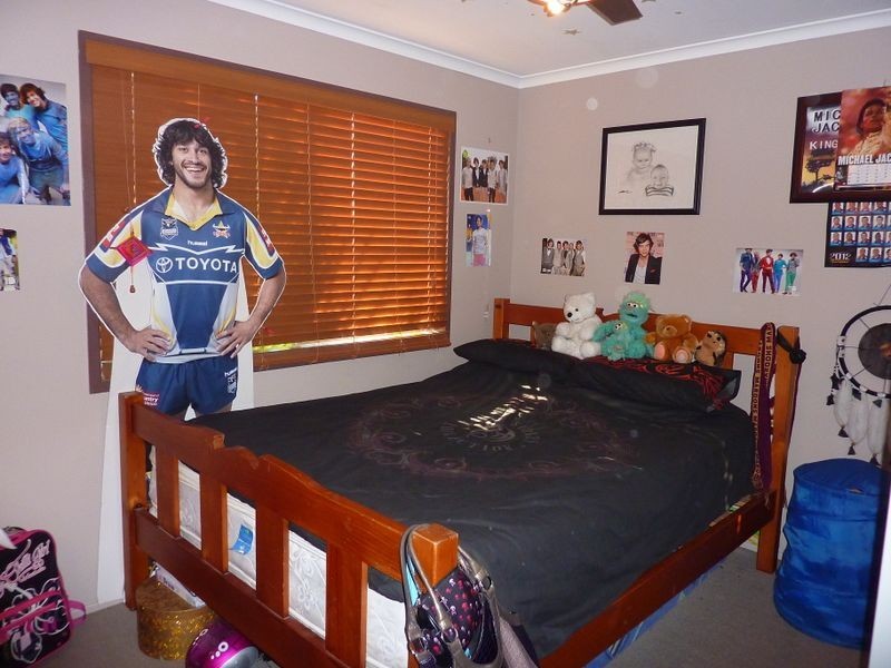 25 Dixon Drive, Telina QLD 4680