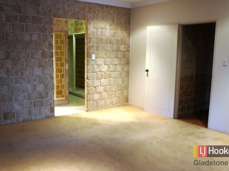 5 Maraboon Court, Clinton QLD 4680