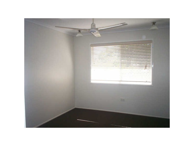 4/37 J HICKEY AVENUE, Gladstone QLD 4680