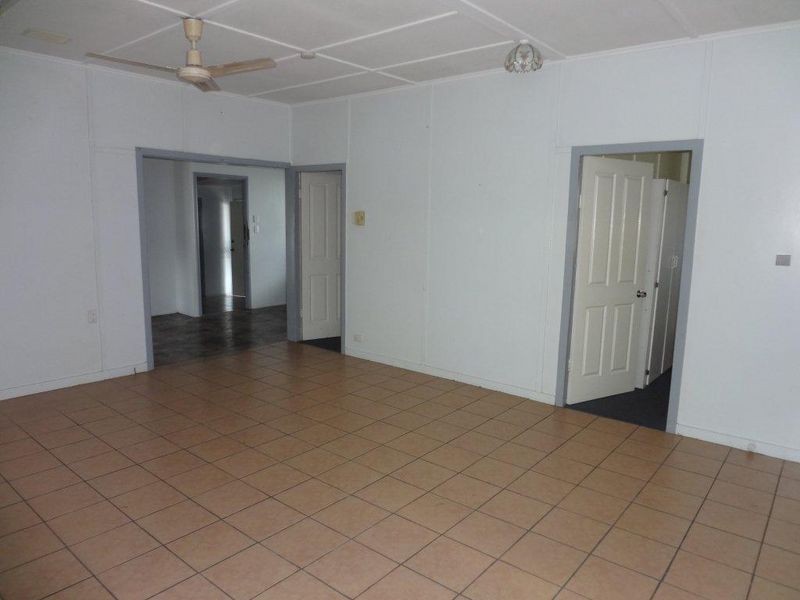 275 Auckland Street, South Gladstone QLD 4680