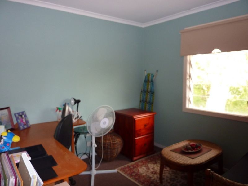11 Garden Street, West Gladstone QLD 4680