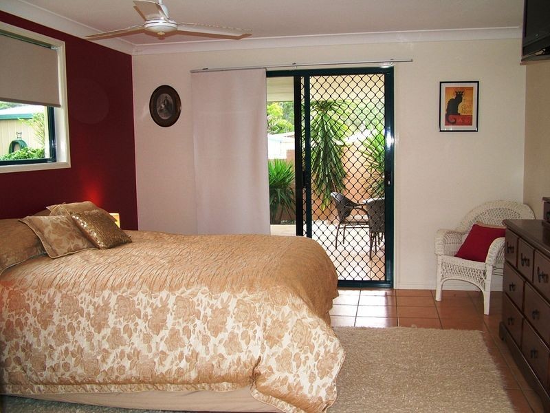 273 J Hickey Avenue, Clinton QLD 4680