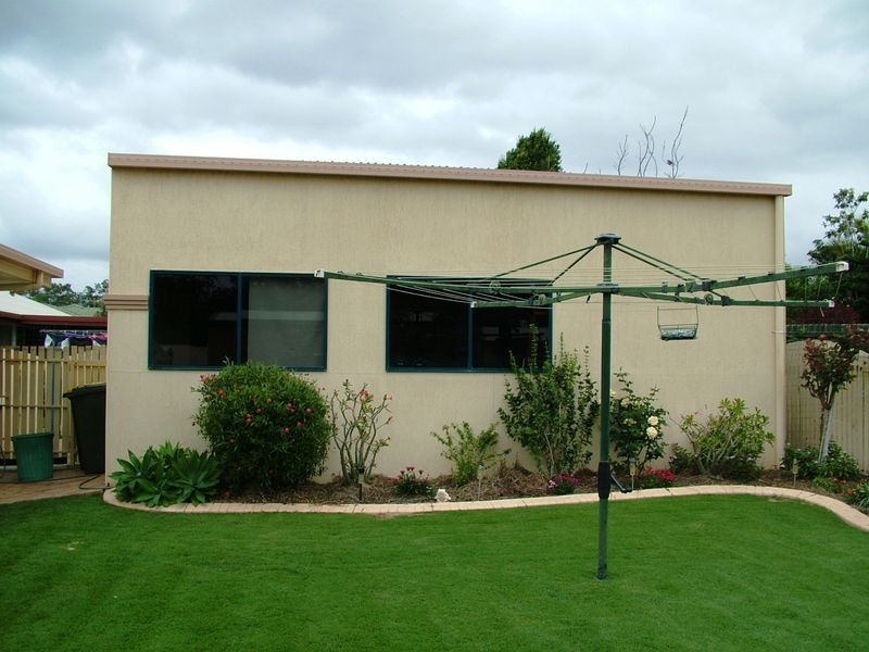273 J Hickey Avenue, Clinton QLD 4680