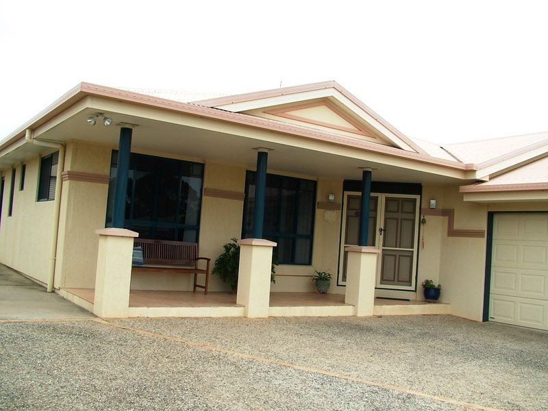 273 J Hickey Avenue, Clinton QLD 4680