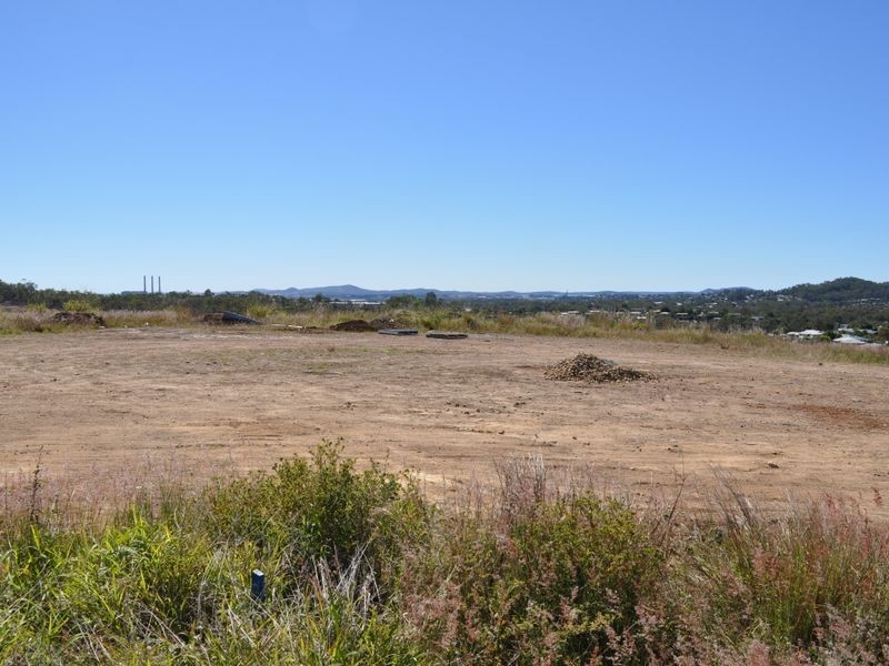 6 Eucalyptus Place, Kirkwood QLD 4680