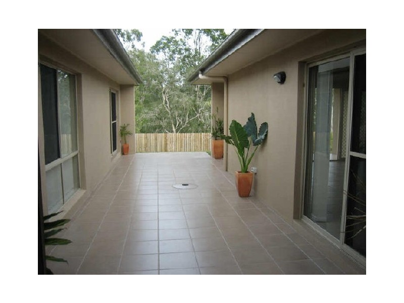 18 LINGWOODDOCK, Gladstone QLD 4680