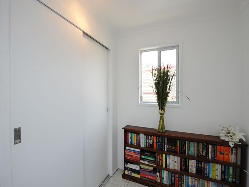 165 Philip Street, West Gladstone QLD 4680