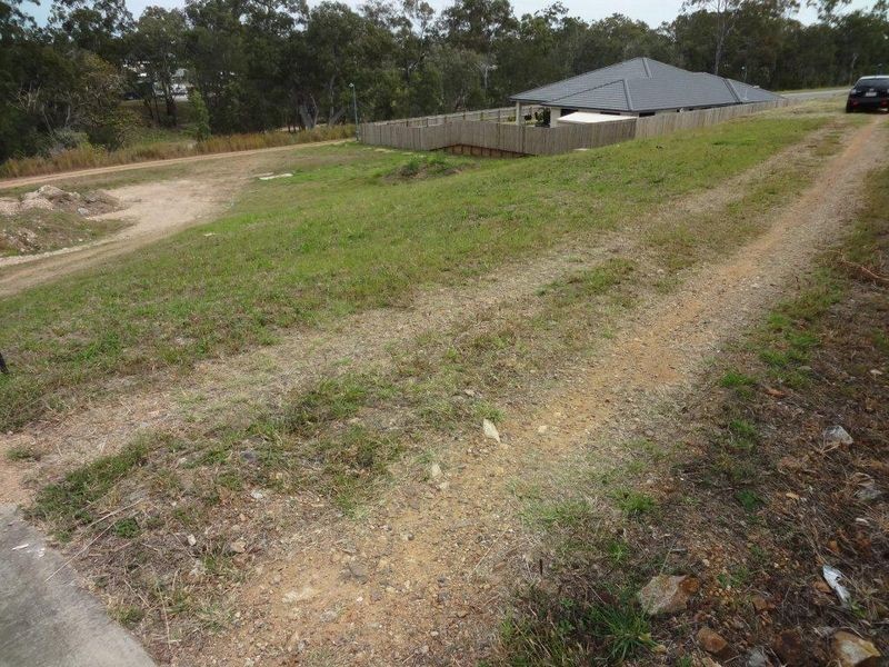 33 Centaurus Close, Telina QLD 4680