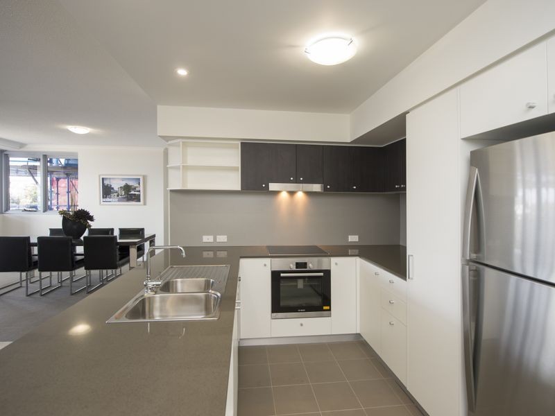 30 Goondoon Street, Gladstone QLD 4680