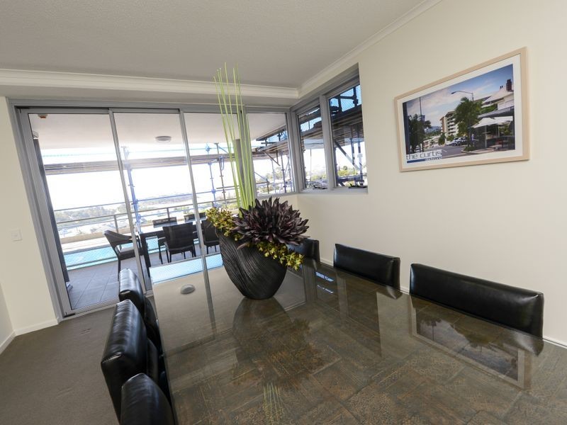 30 Goondoon Street, Gladstone QLD 4680