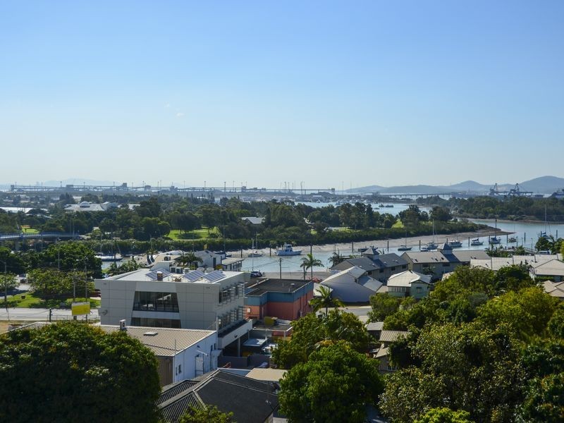 30 Goondoon Street, Gladstone QLD 4680