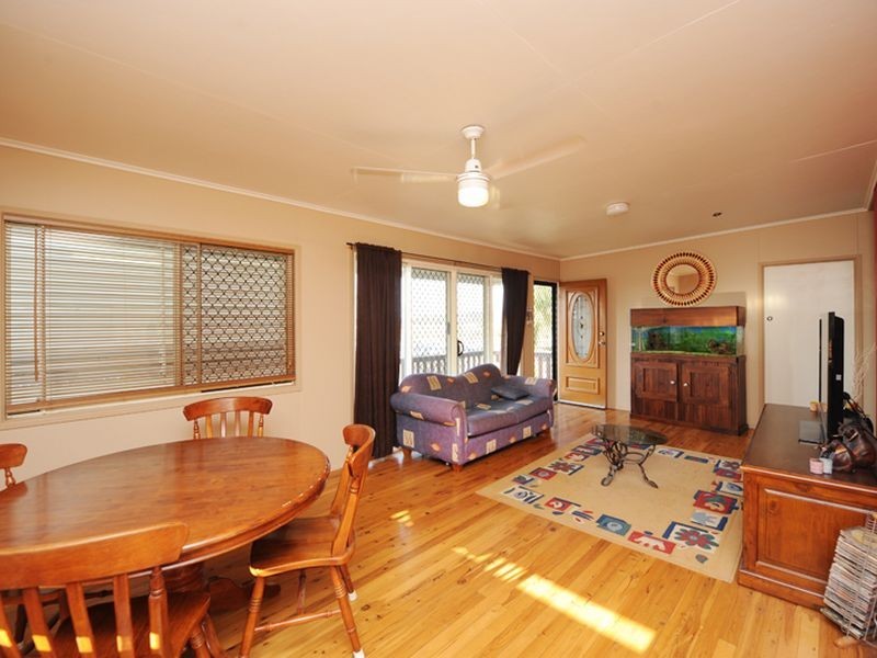 6 Aerodrome Road, Clinton QLD 4680