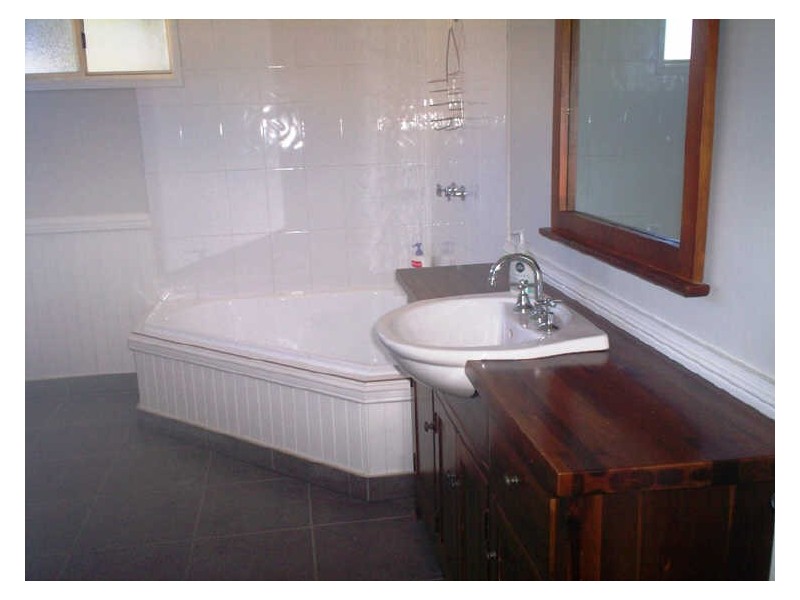 31 O’Connell Street, Gladstone QLD 4680