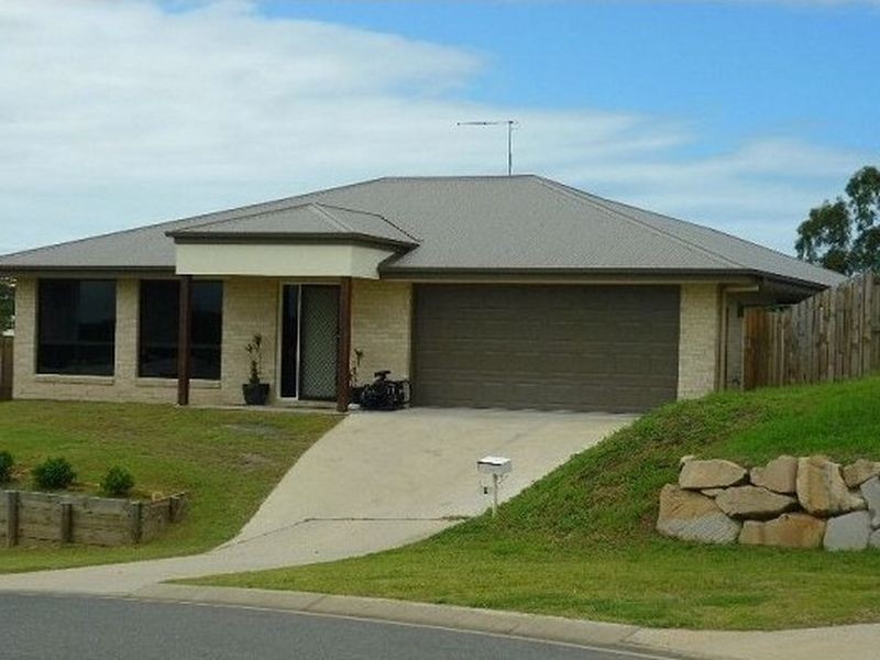 3 Eugenie Court, Glen Eden QLD 4680