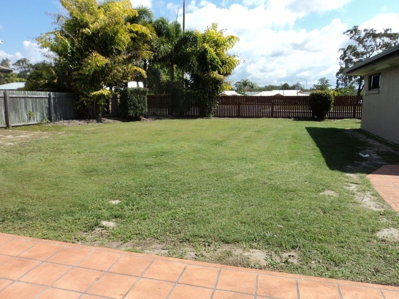 66 Witney Street, Telina QLD 4680