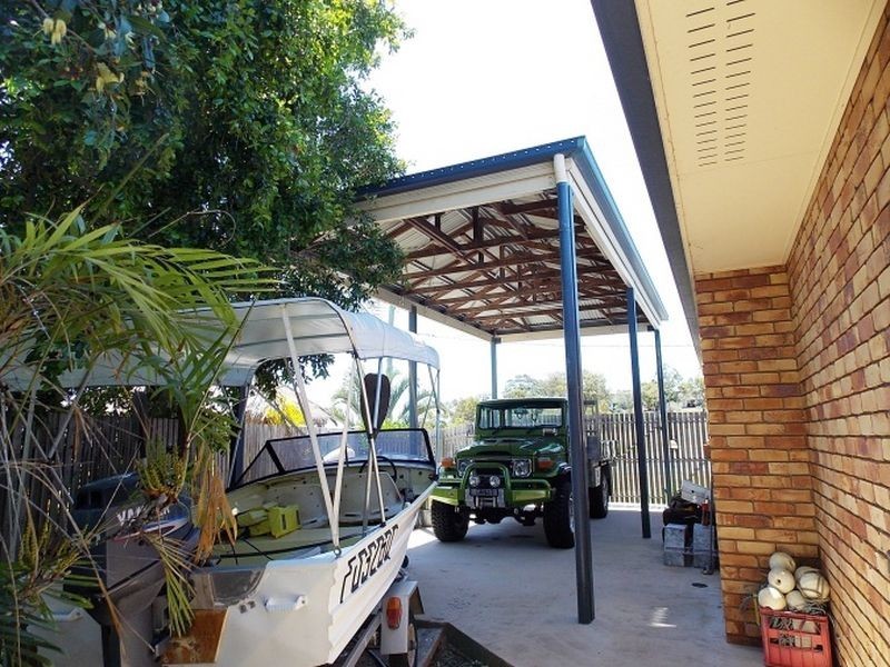 49 Park Street, West Gladstone QLD 4680