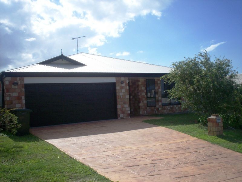 4 Bristol Place, Gladstone QLD 4680