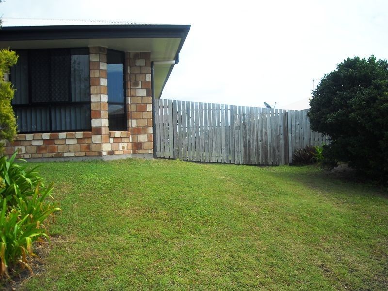 4 Bristol Place, Gladstone QLD 4680