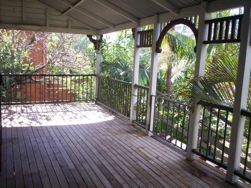 11 GLENLYON STREET, Gladstone QLD 4680