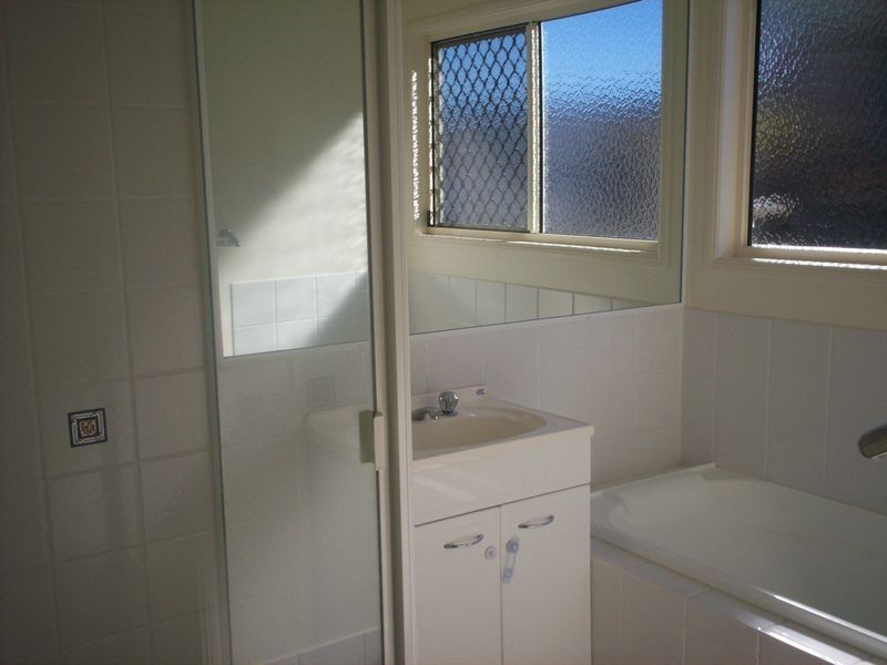 4B Belar Court, Kin Kora QLD 4680