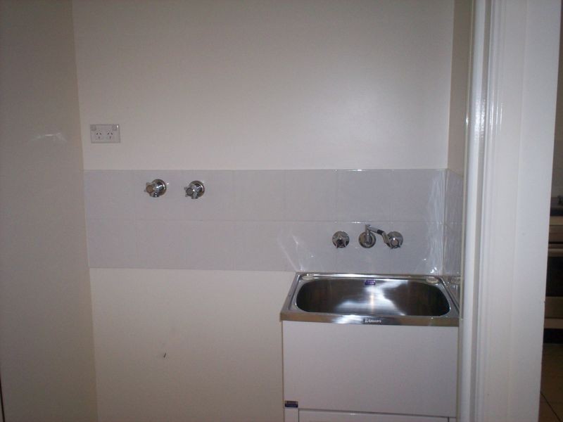 4B Belar Court, Kin Kora QLD 4680